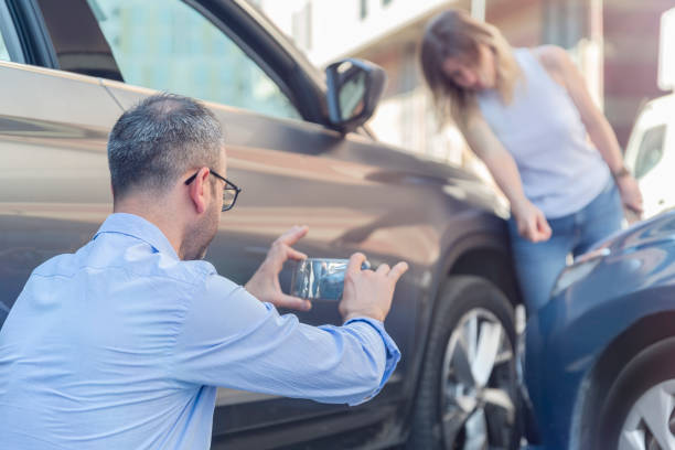 Professional Auto Insurance technician working in Gautier, MS